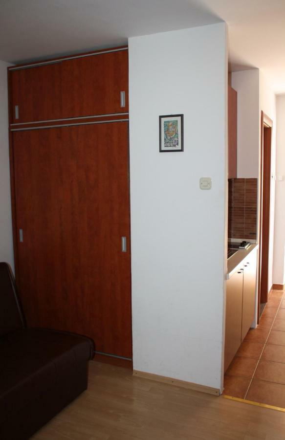 Apartments Radic Martinšćica Extérieur photo